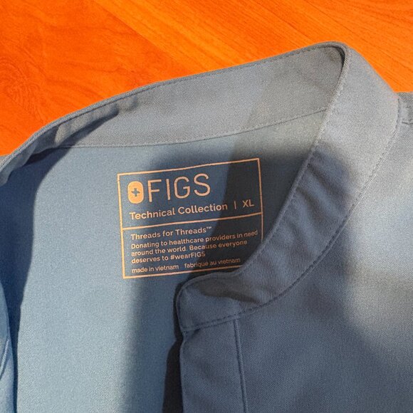 FIGS scrubs - Picture 4 of 4